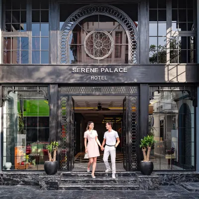 Huế Serene Palace Hotel Các khách sạn gần Sân vận động Tự Do