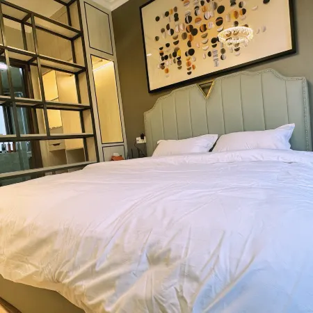 Zigong Qingtian Garden Homestay (Zhonghua Colored Lantern Grand World)