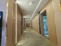 Fengxian Hongru Hotel