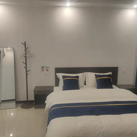 Changyang Hele Hotel