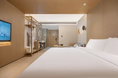 Eeril Hotel (Guilin Elephant Trunk Hill Two Rivers And Four Lakes)