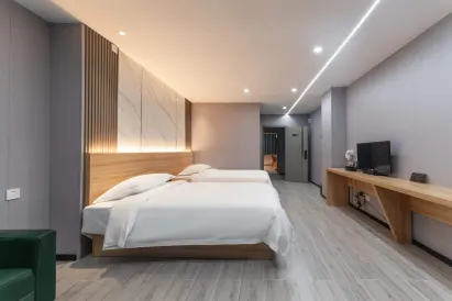 Tai Dongya Hotel (Lihe Plaza)