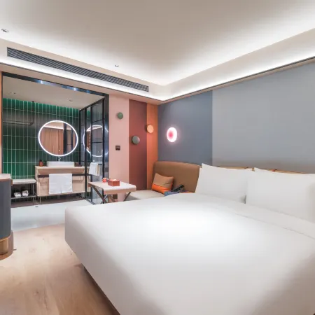 Orange Hotel (Xi'an Xianyang International Airport yishu )
