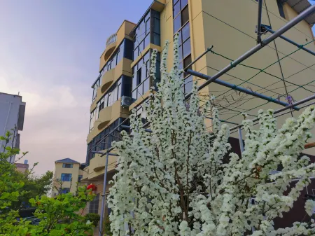 Hanyuan Sijiyuan Homestay