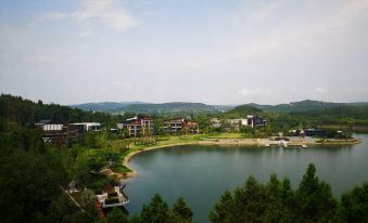 Jinshuo Holiday Hotel