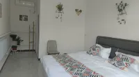 Warm Family Yard (Beijing Daxing International Airport Store) Hotels in 