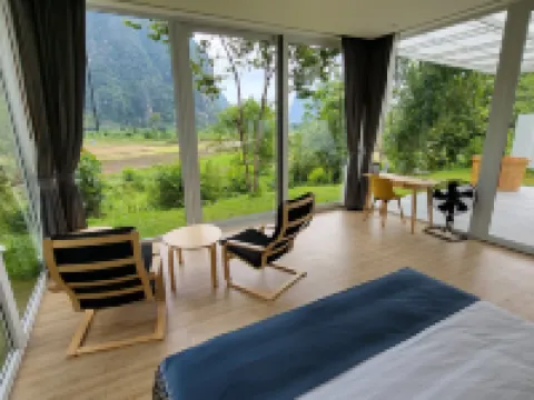 Pavilion Pha Leuang & Bungalows Hoteles en Feuang