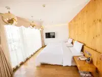 Lotus Hotel (Lotus Resort) Hotels in Dalad Banner