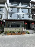 Tonglu Lutz Guanjinglou Homestay Hotels near Luci Village