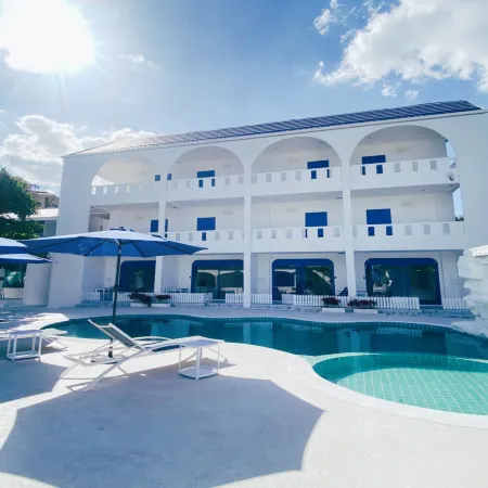 Collection O To The Sea Resort Thailand Отели рядом с достопримечательностью «Кхао Чи Чан»