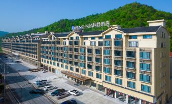 Hengdian Film and Television City Dream Valley Lanou International Hotel