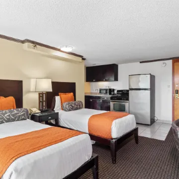 Castle Bamboo Waikīkī Hotel