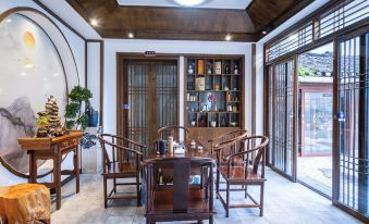 Anzhidinglan B&B (Fenghuang Ancient Town)