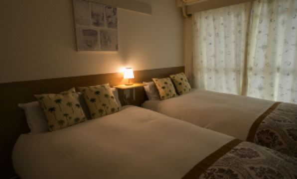 Hotel Aaron Tsuten East