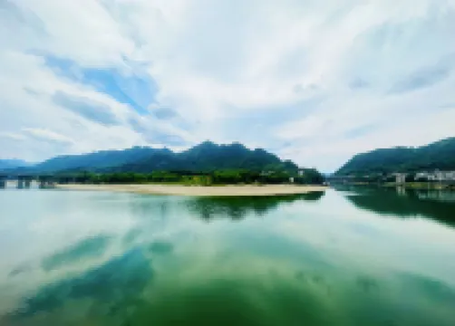 山裡人家民宿 鄰近瑤琳國家森林公園的酒店