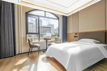 Gejiu Boyue Hotel (Jinhu Park)