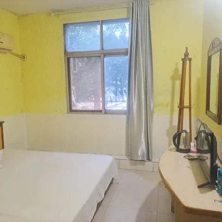 Zhongyun Ren Guesthouse