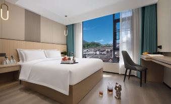 Feng Huang Jun Shang Hotel (Feng Huang Ancient Town Scenic Area, Feng Huang Bridge Branch)