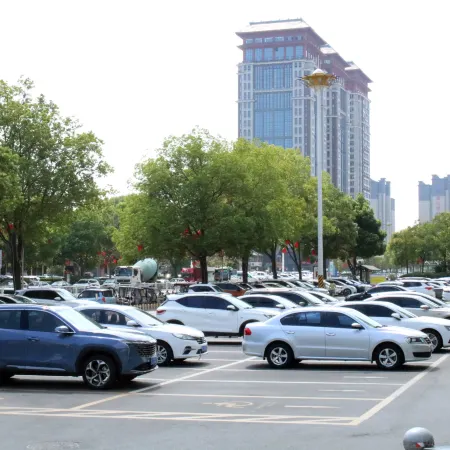 Golden Phoenix Hotel Luohe