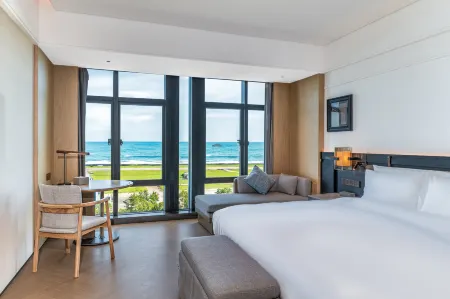 MEHOOD LESTIE Hotel (Zhuhai Qinglü Road Haibin Swimming Pool)