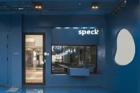 Speck Bangkok Hotels in Watthana