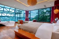 Lijiang LiuLigong 360 degrees Hot Spring Hotel