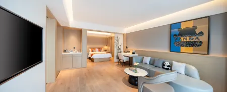 볼링후이 호텔 (청두 판다생태공원 서문 지하철역 지점)