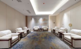 E Zhou Binjiang Ramada Plaza Hotel
