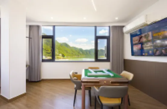 She County Shendu Town Gallery Home Homestay (Xin'anjiang Landscape Gallery Scenic Area)