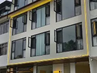 溪亭小築（上裏古鎮店） 鄰近上裏古鎮的酒店