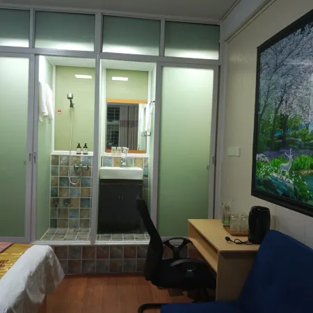 Zhangjiajie Jiangpan Yuzhu Chinese Inn