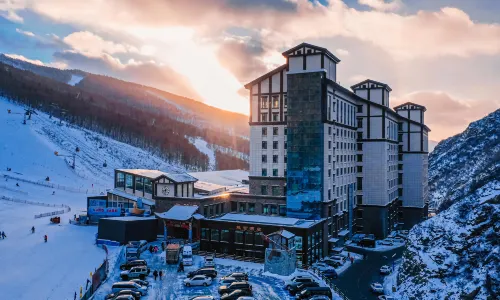 Dragon Palace Hotel (Wanlong Ski Resort)