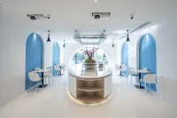Canghai Xueyue Lake View Hotel