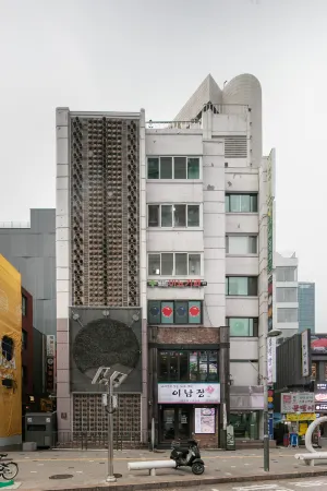 Myeongdong Zamshh Hostel (Women only)