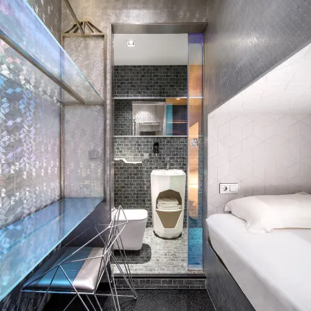 Diamond Capsule Hotel Amsterdam South