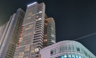 the solid residence