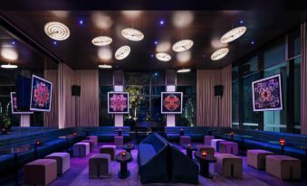 Mondrian Singapore Duxton