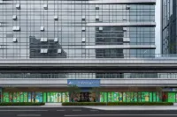 Homeinn Selected Hotel (Zhuhai Hengqin Vientiane World) Hotel a Zhuhai