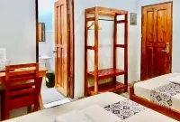 RedDoorz @ Gracia's Calzada Inn Camiguin Hotels in Mambajao