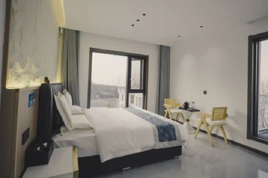 Guanshan Puju Отели рядом с достопримечательностью «Xi'an Fanyi University (East Area)»