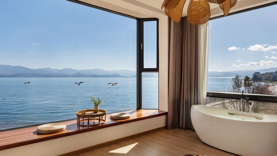Dali Pear Blossom Sea View Homestay