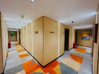 羅山柏韜賓館 鄰近信陽市董寨高勇拍鳥基地的酒店