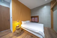 Souseki House of Dappled Light