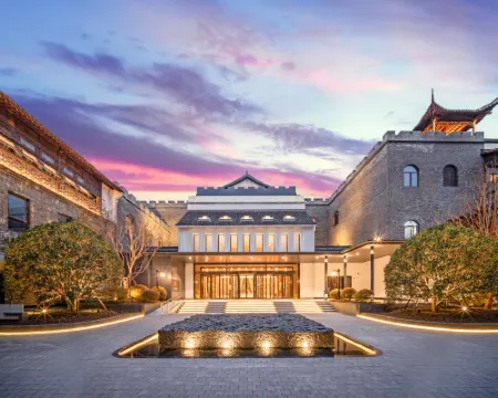 Yanguan Music Lead Vocal Resort Hotel Hotels in Haining