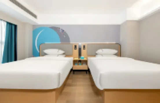 City Comfort Inn Hotel (Chongzuo Zhongxin Pedestrian Street)