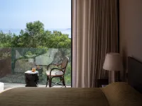 Bersure Museum Collection Seaview Hotel