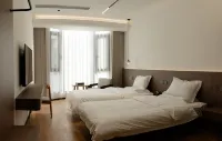 Tiantai Yueting Lanshe Homestay（Guoqing Temple）