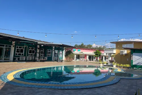 U-Thong Garden Resort Hotels in Koh Kha