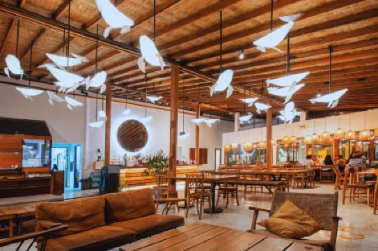 SEA SUN Bed & Beyond