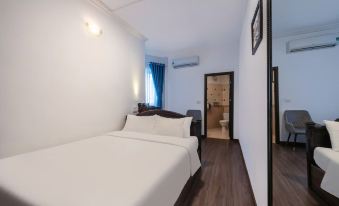 A25 Hotel - Doi Can 1
